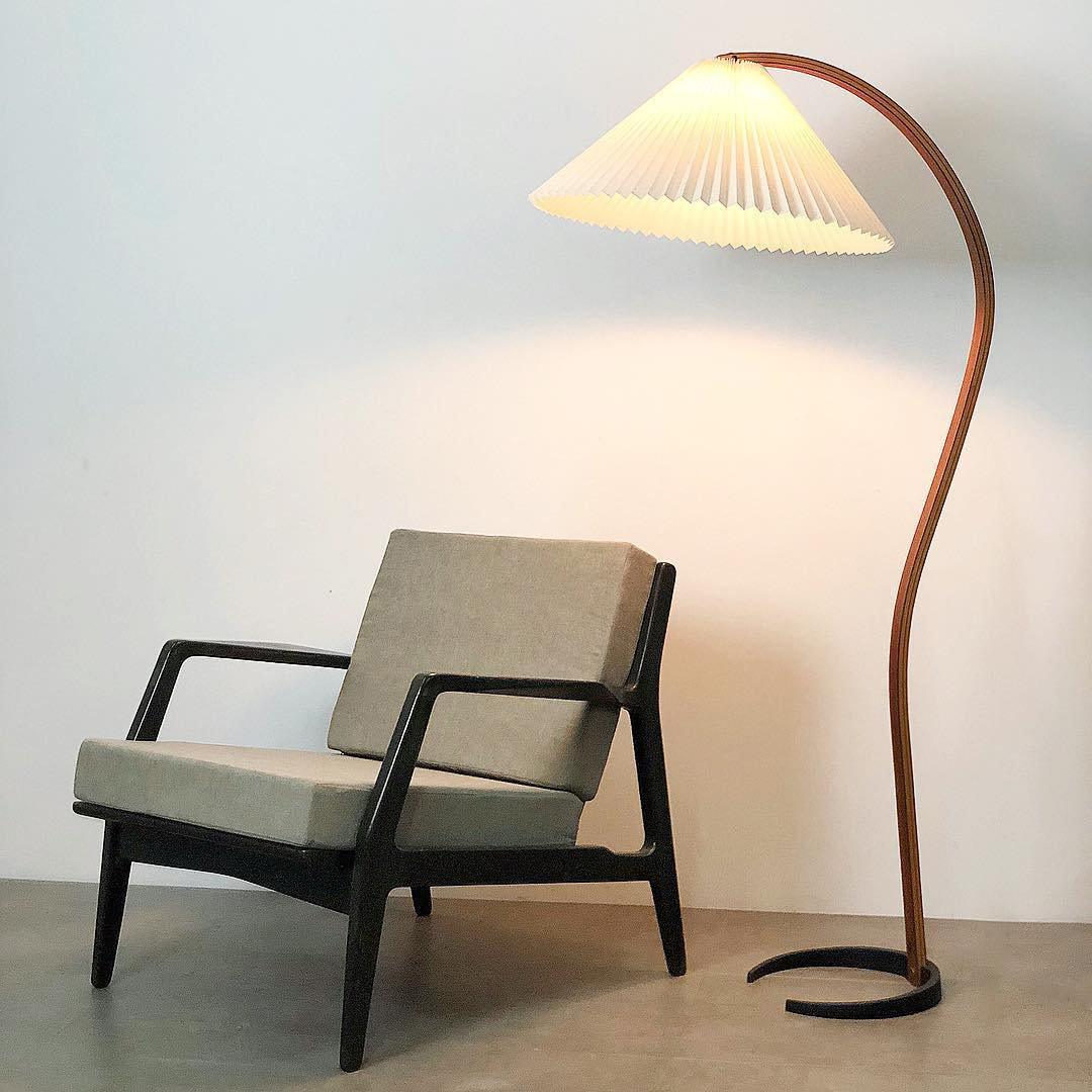 Scandinavian Curved Floor Lamp