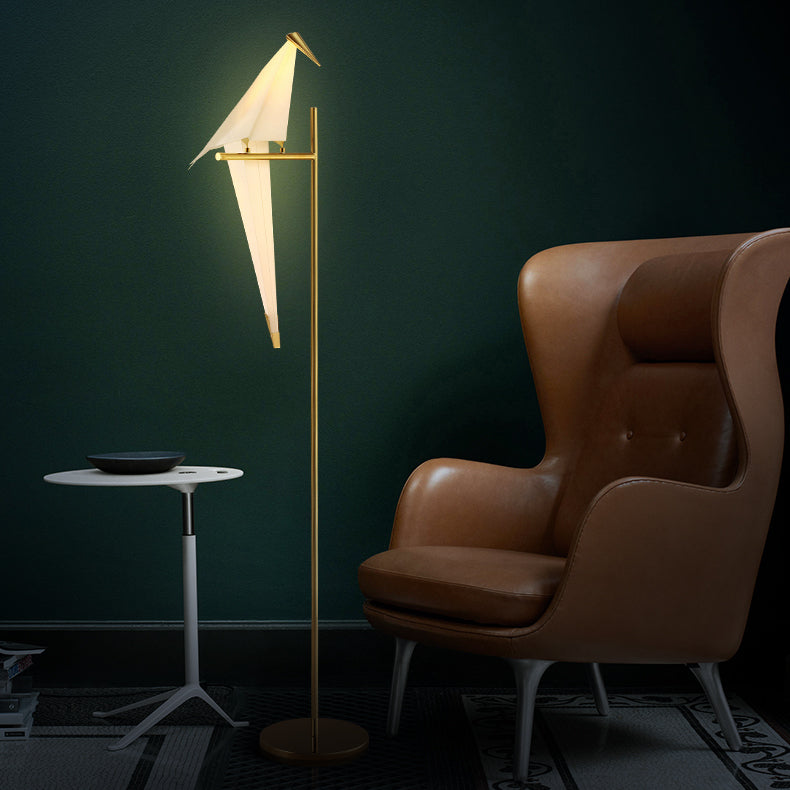 Origami Bird Table Lamp with Magnetic Metal Stand